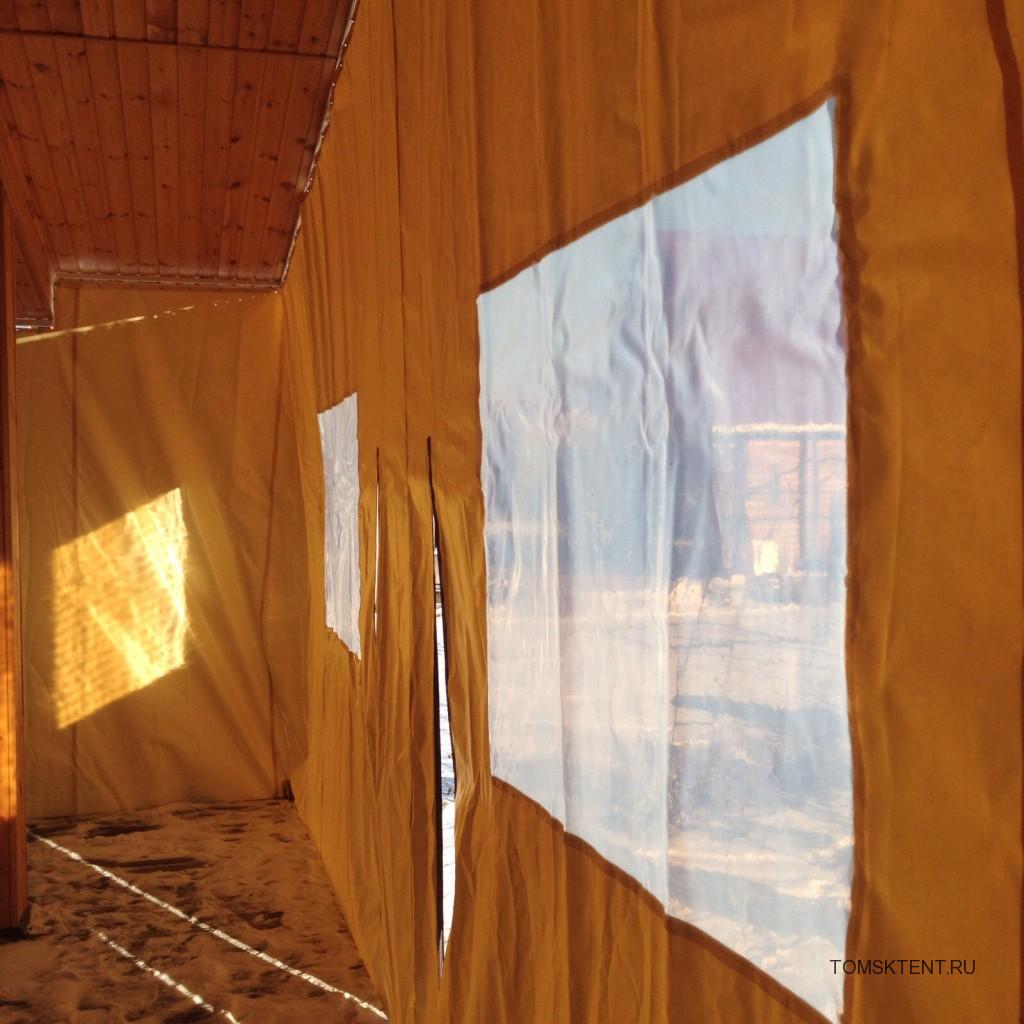 ПВХ-штора с окнами для веранды 